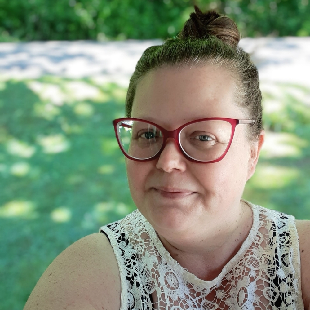 Meet your Posher, Shelly